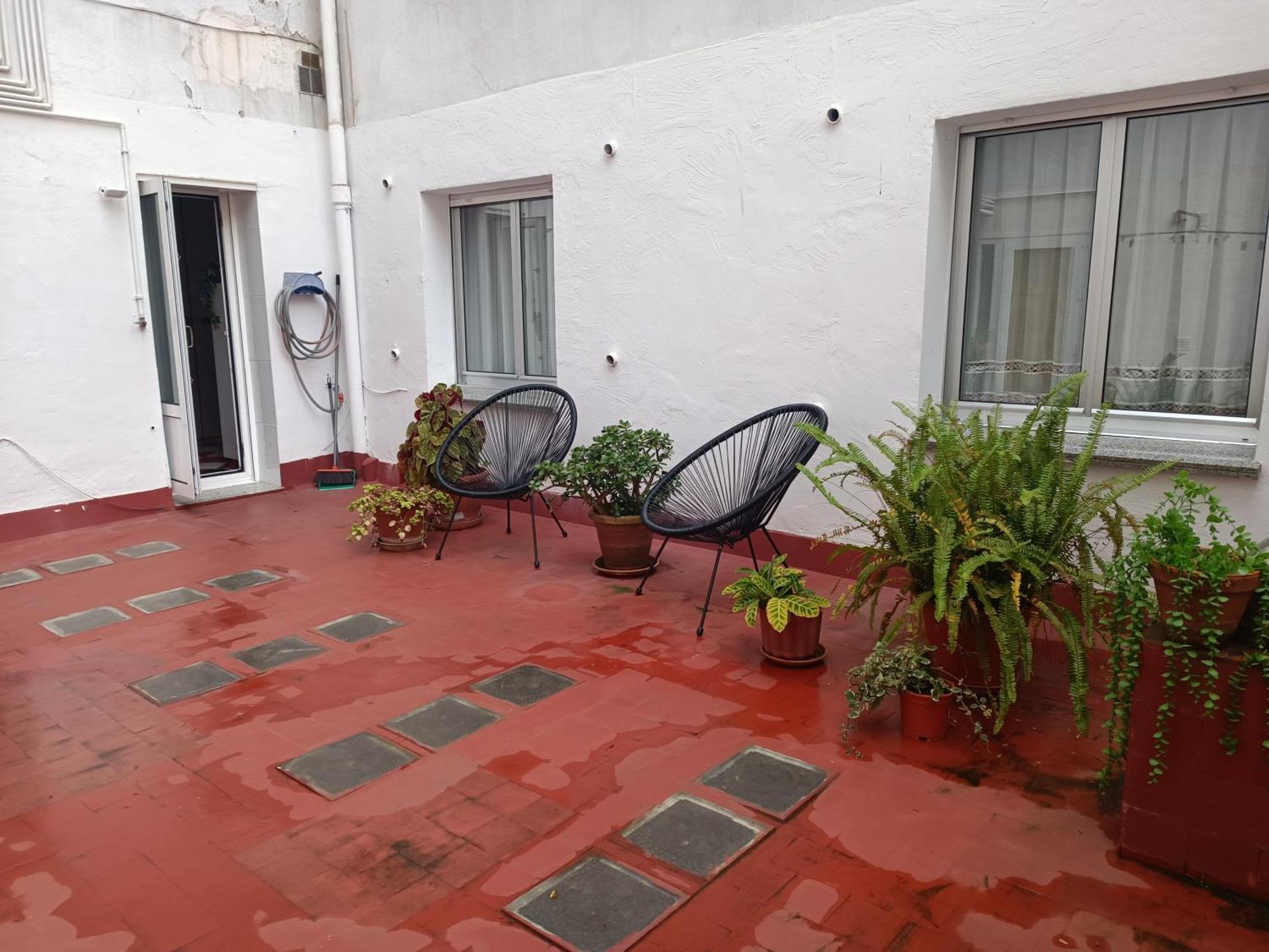 Como Una Casa De Campo En La Ciudad, Con Patio -Parking Gratis Gijon Exterior photo